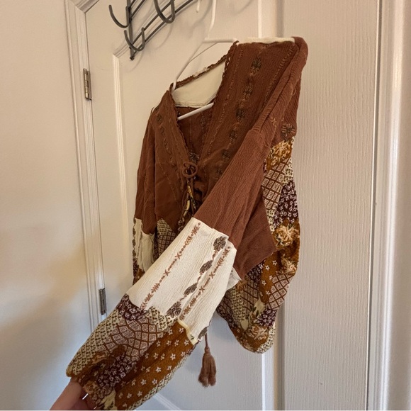 Miss Me Bohemian Patchwork 70’s Top - Picture 4 of 7